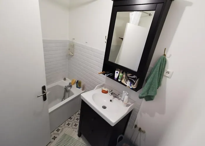Joli 3 Pieces Apartamento *